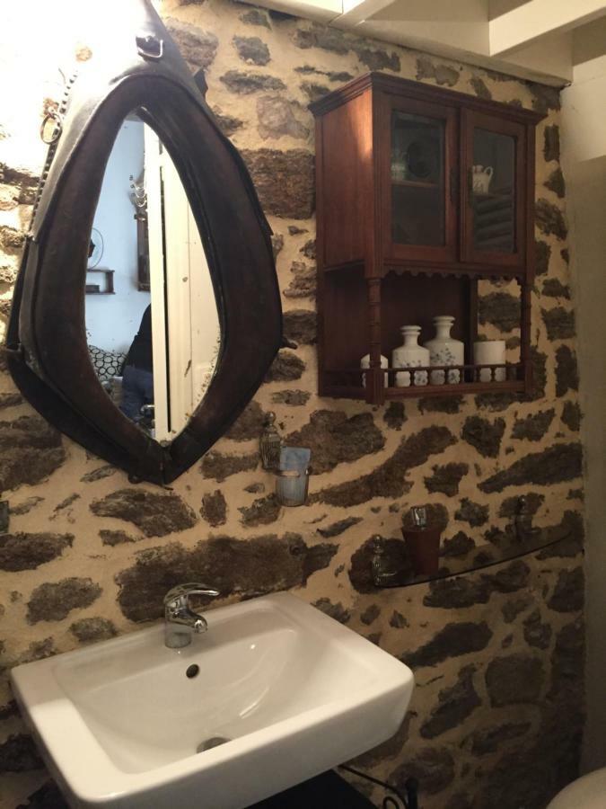 Le 1684 Apartment
